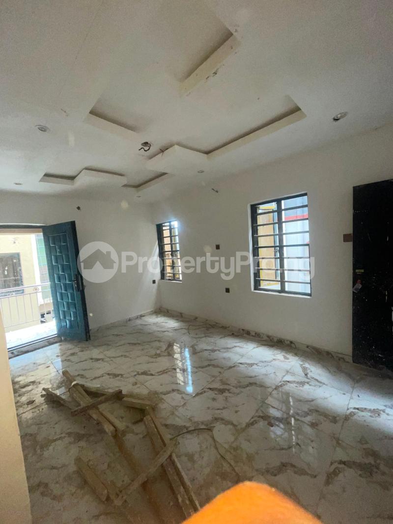 1 bedroom Flat / Apartment for rent Apata Street Shomolu Shomolu Lagos