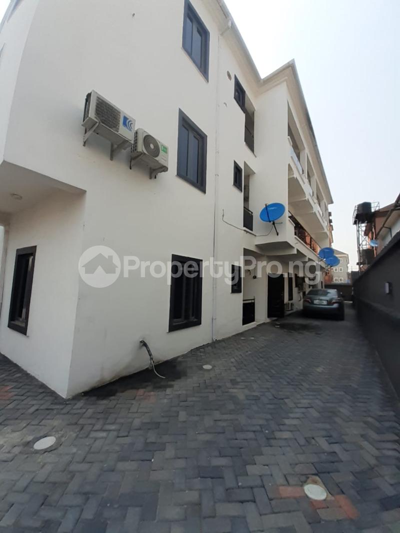 3 bedroom House for rent Osapa london Lekki Lagos