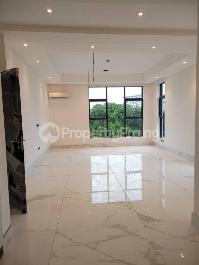 3 bedroom Flat / Apartment for sale Old Ikoyi Ikoyi Lagos