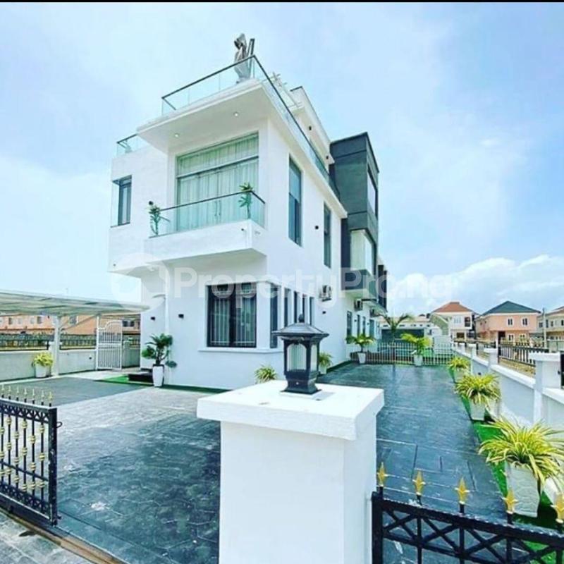 4 bedroom House for sale Second Tollgate Lekki Lagos