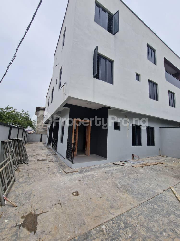 4 bedroom House for rent Omole phase 2 Ojodu Lagos