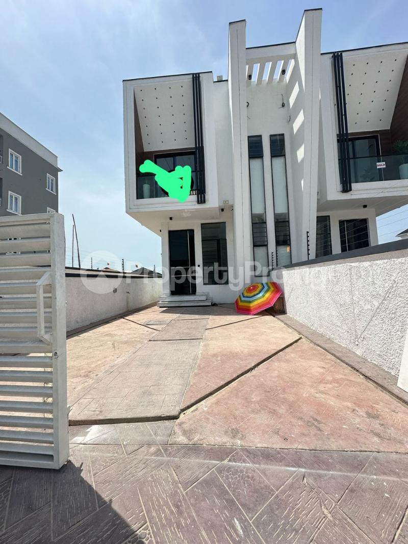 4 bedroom House for sale Ikota Lekki Lagos