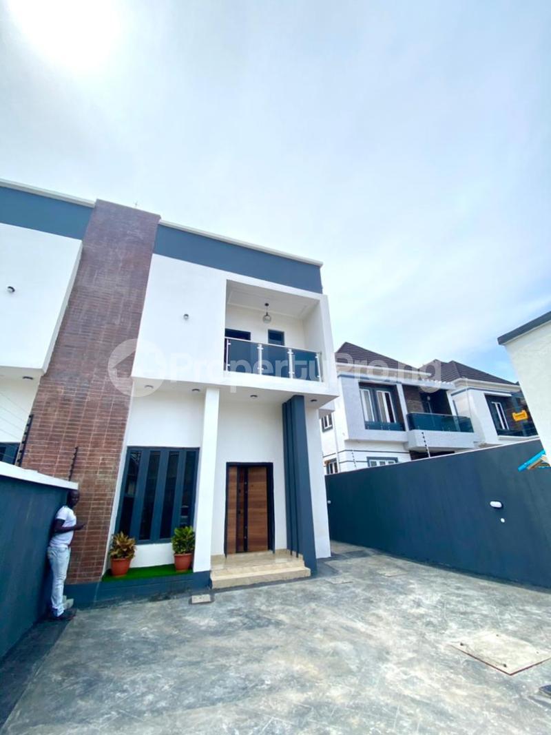 4 bedroom House for sale Second Tollgate Lekki Lagos