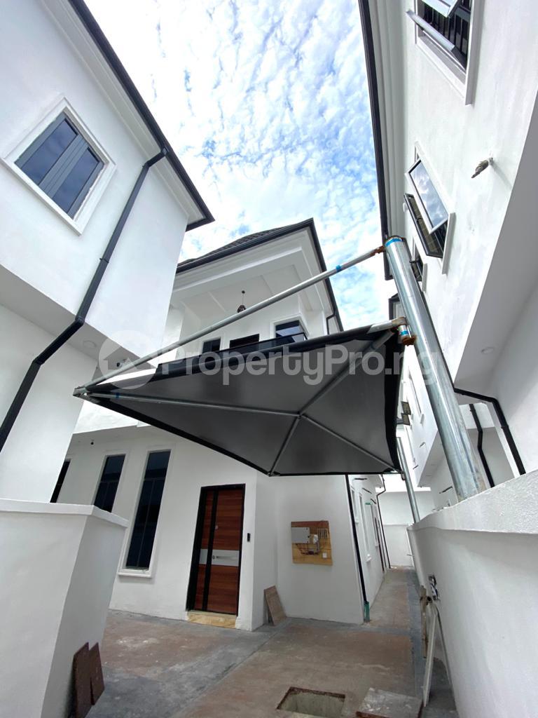 4 bedroom House for sale Alternative Route Lekki Lagos