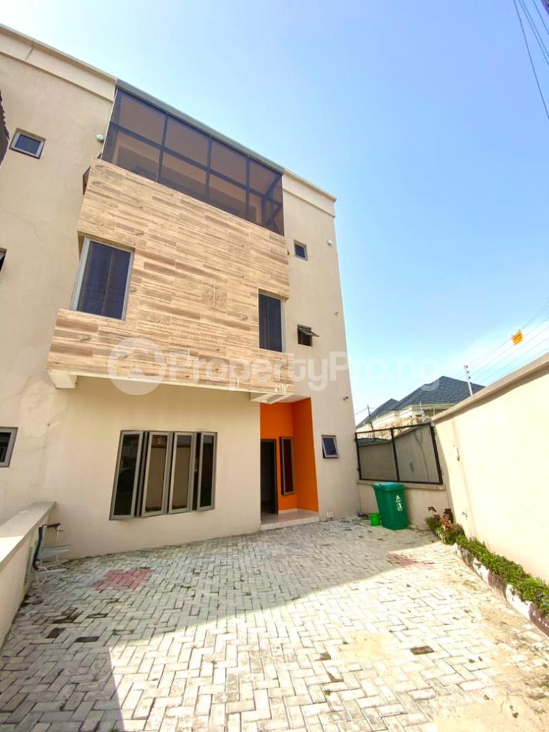 4 bedroom House for rent Ikota Lekki Lagos