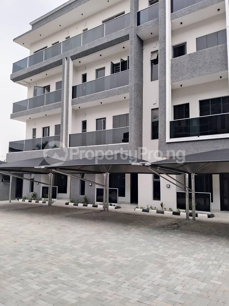 4 bedroom House for rent Off Humitayi Street, ONIRU Victoria Island Lagos