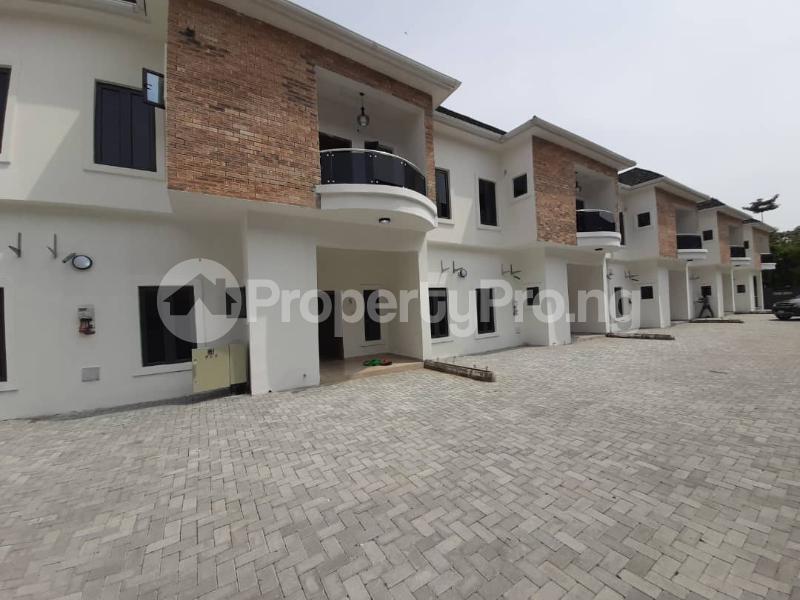 4 bedroom House for rent Chevron Tollgate. Lekki Lagos