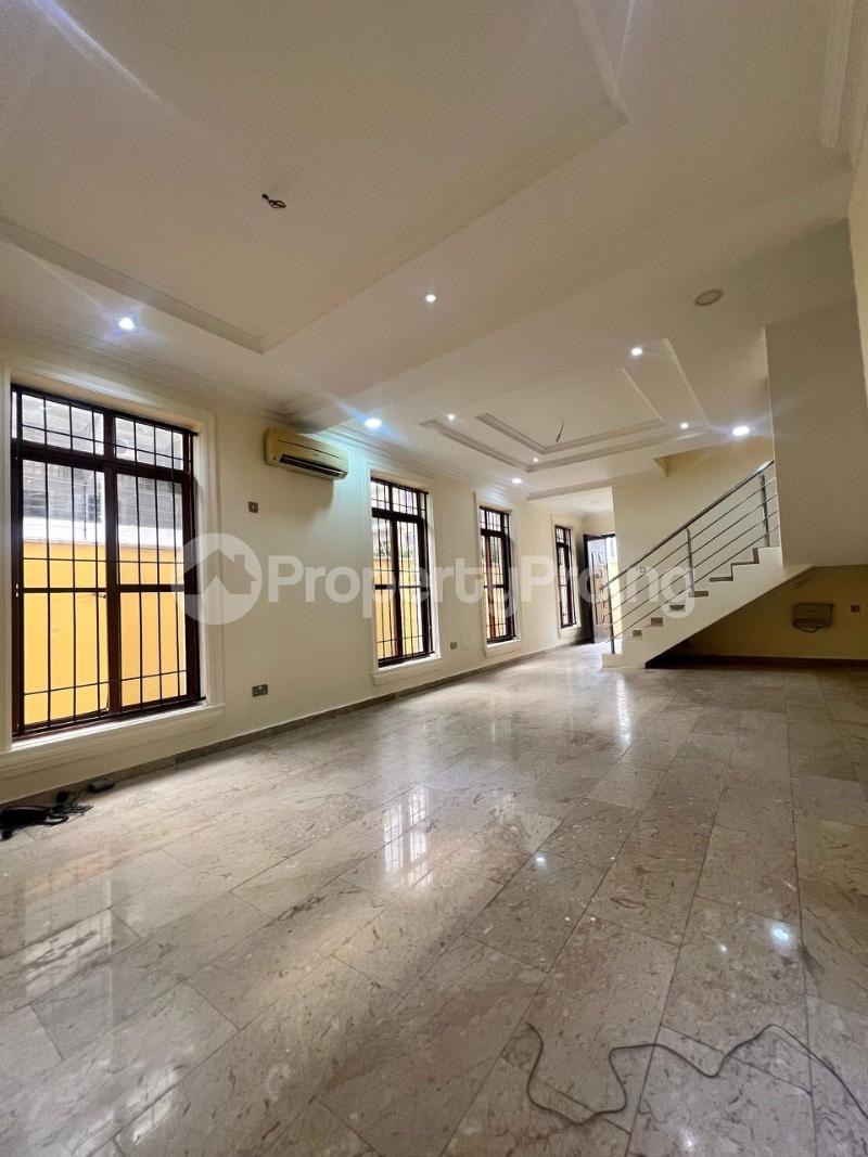 4 bedroom House for rent Ikoyi Lagos