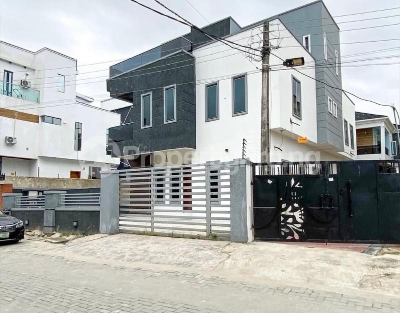5 bedroom House for rent Ikota Lekki Lagos