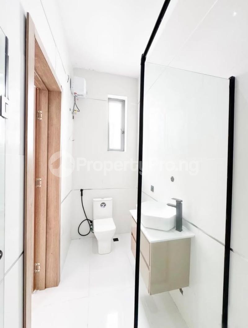 5 bedroom House for sale Ajah Lagos