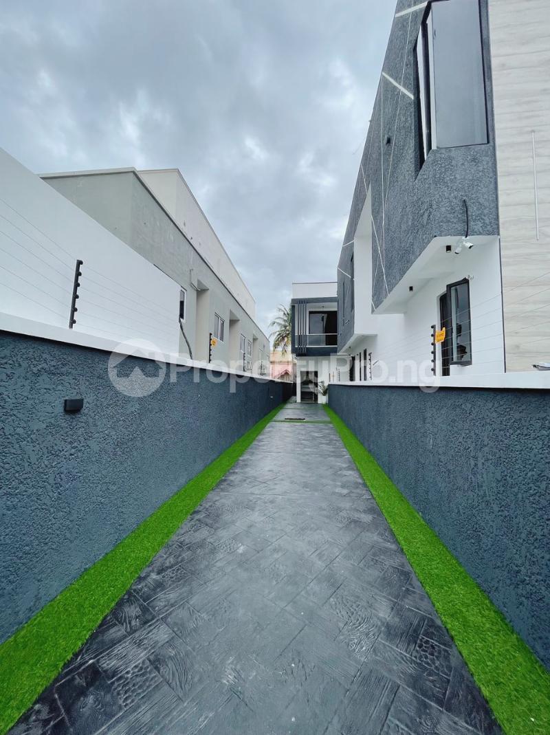 5 bedroom House for sale Ikota Lekki Lagos