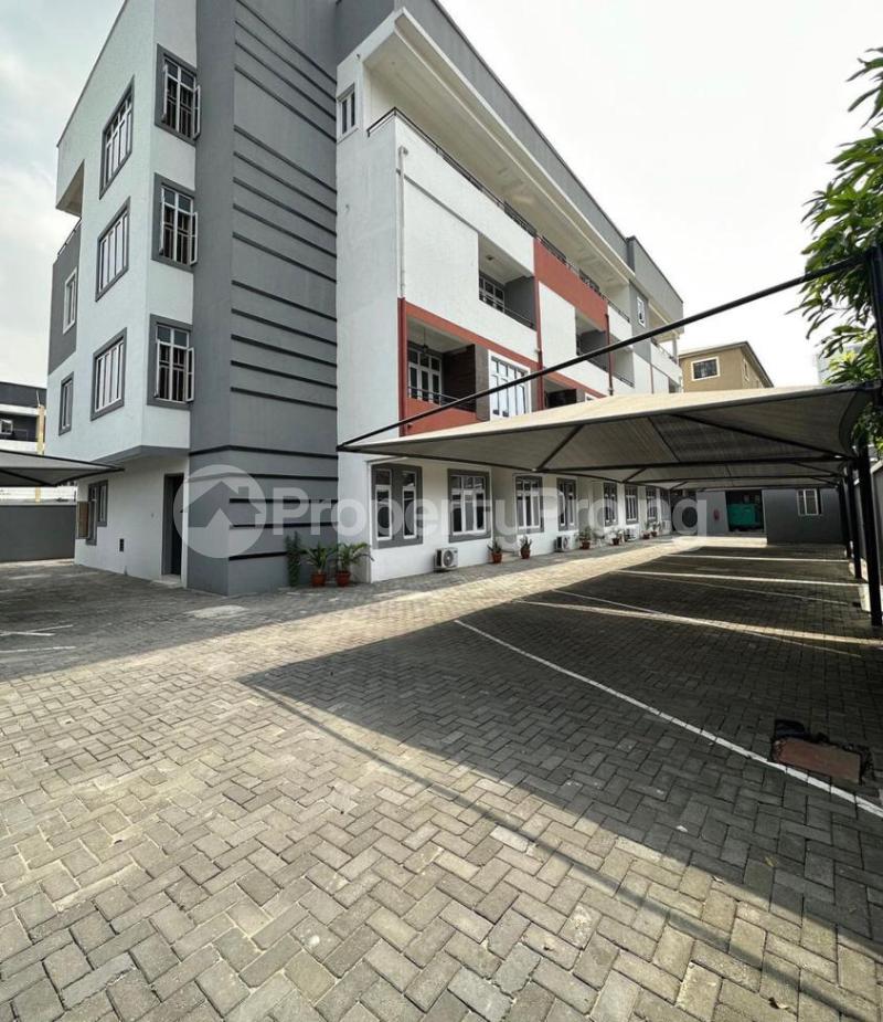 5 bedroom House for rent ONIRU Victoria Island Lagos