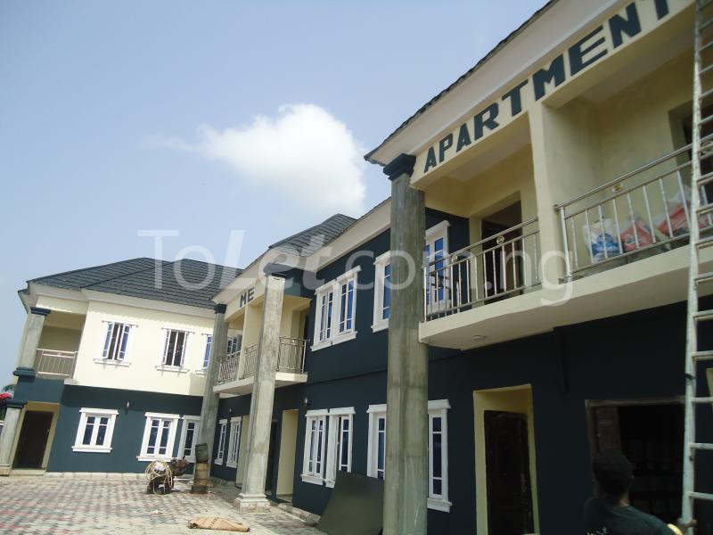 1 bedroom Flat / Apartment for rent Behind Mayfair Gardens Awoyaya Ajah Lagos