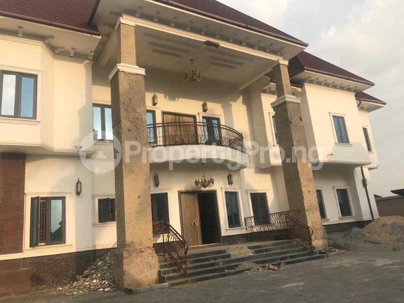 7 bedroom House for sale Wuse 2 Abuja