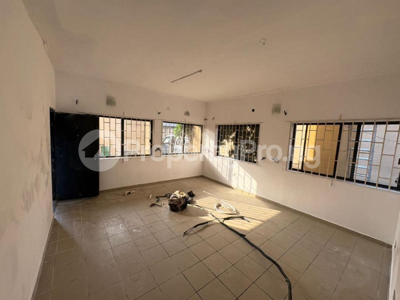 Flat / Apartment for rent Lekki Phase 1 Lekki Lagos