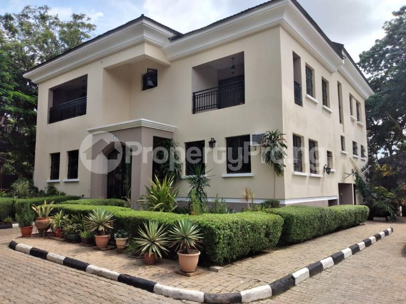 4 bedroom House for rent Amino Kano Cresent, Wuse 2 Abuja