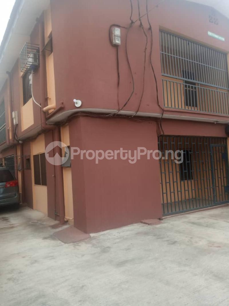 3 bedroom Flat / Apartment for rent Bayo Ajayi Street Agidingbi Ikeja Lagos