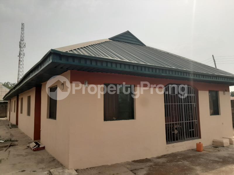 6 bedroom Flat / Apartment for sale Its Oshin Abeokuta Ogun State Ita Eko Abeokuta Ogun