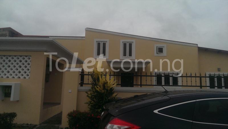 4 bedroom House for rent Mayfair Gardens Awoyaya Ajah Lagos