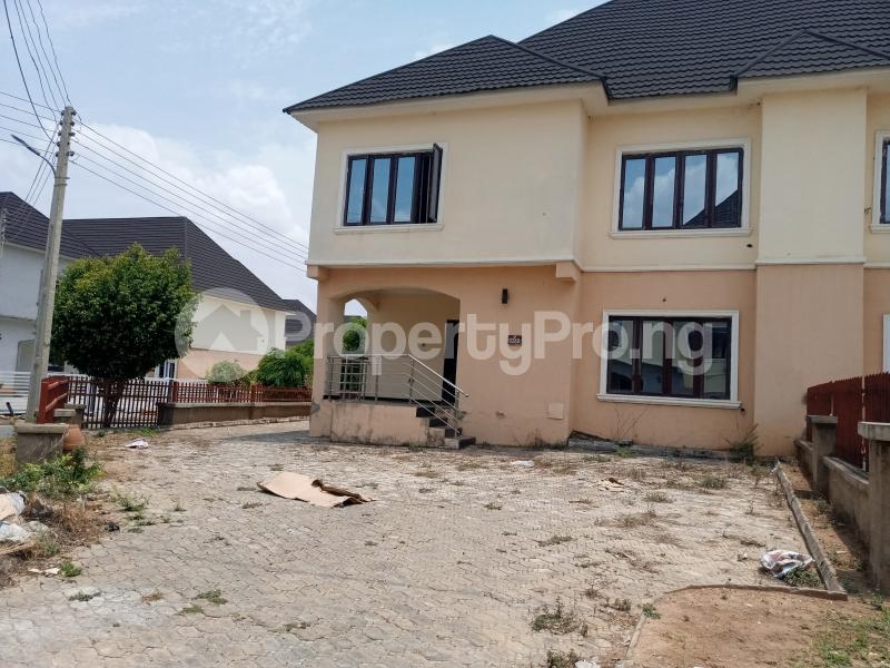 4 bedroom House for rent Located At River Park Estate Lugbe Abuja
