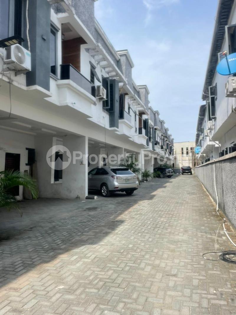 4 bedroom House for sale Ikota Gra Lekki Lagos