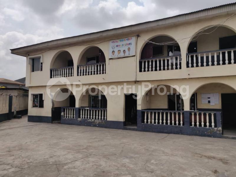 3 bedroom House for sale Abiola Johnson, Oorelope Egbeda Alimosho Lagos