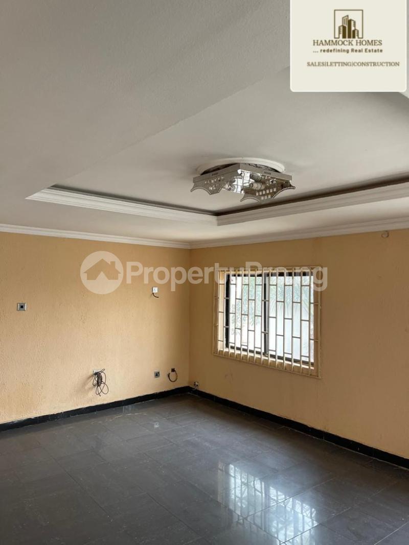 5 bedroom House for sale Tella Estate, Off Yawiri Akobo Ibadan Oyo