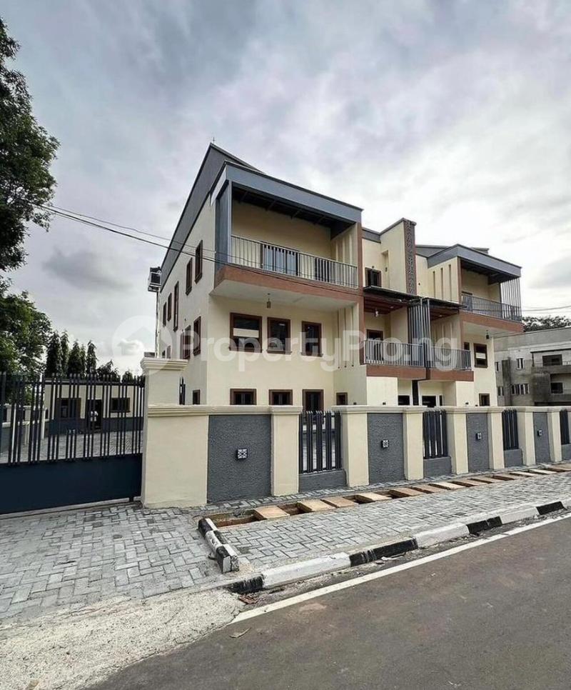 5 bedroom House for sale Wuse 1 Abuja