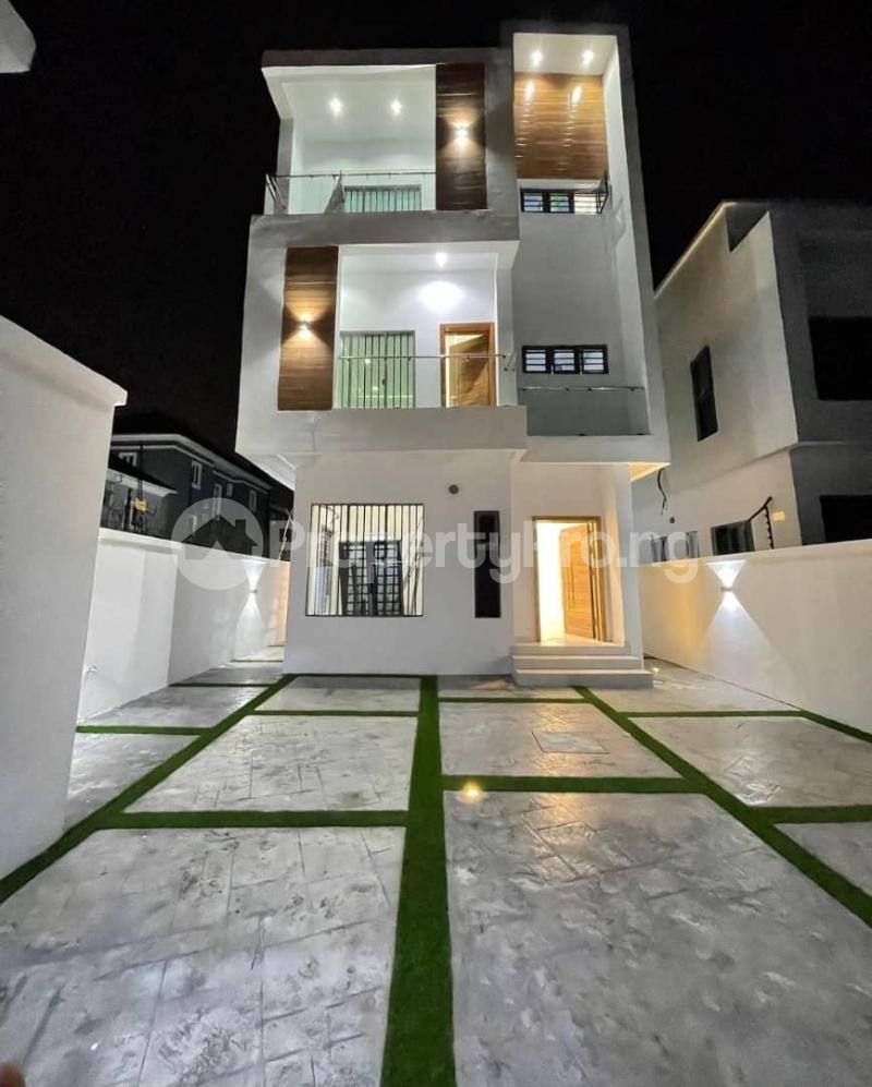 5 bedroom House for sale Estate Ajah Lagos