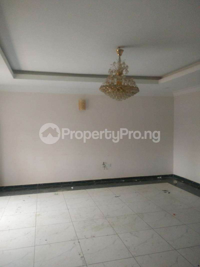 3 bedroom Flat / Apartment for rent Wuse 2 Abuja