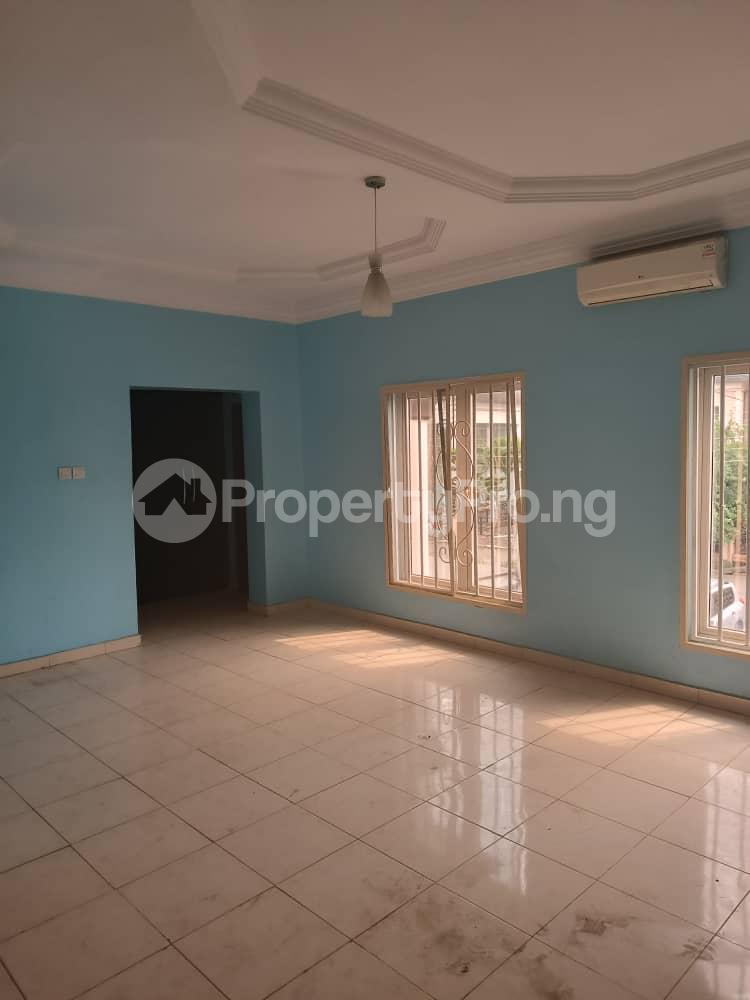 4 Bedroom House in Airport Road(Ikeja) Ikeja Lagos House for sale in