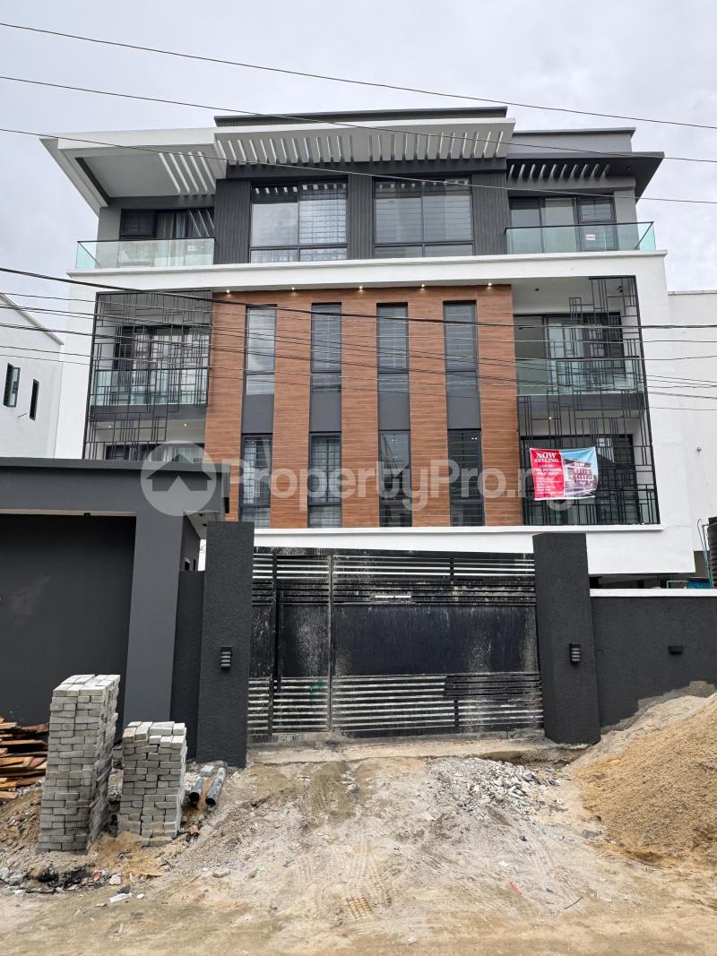 2 bedroom Flat / Apartment for sale Ologolo Lekki Lagos - 0