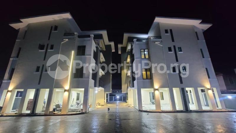 3 bedroom Flat / Apartment for rent Off Spg Road Or Alpha Beach Road Ologolo Lekki Lagos