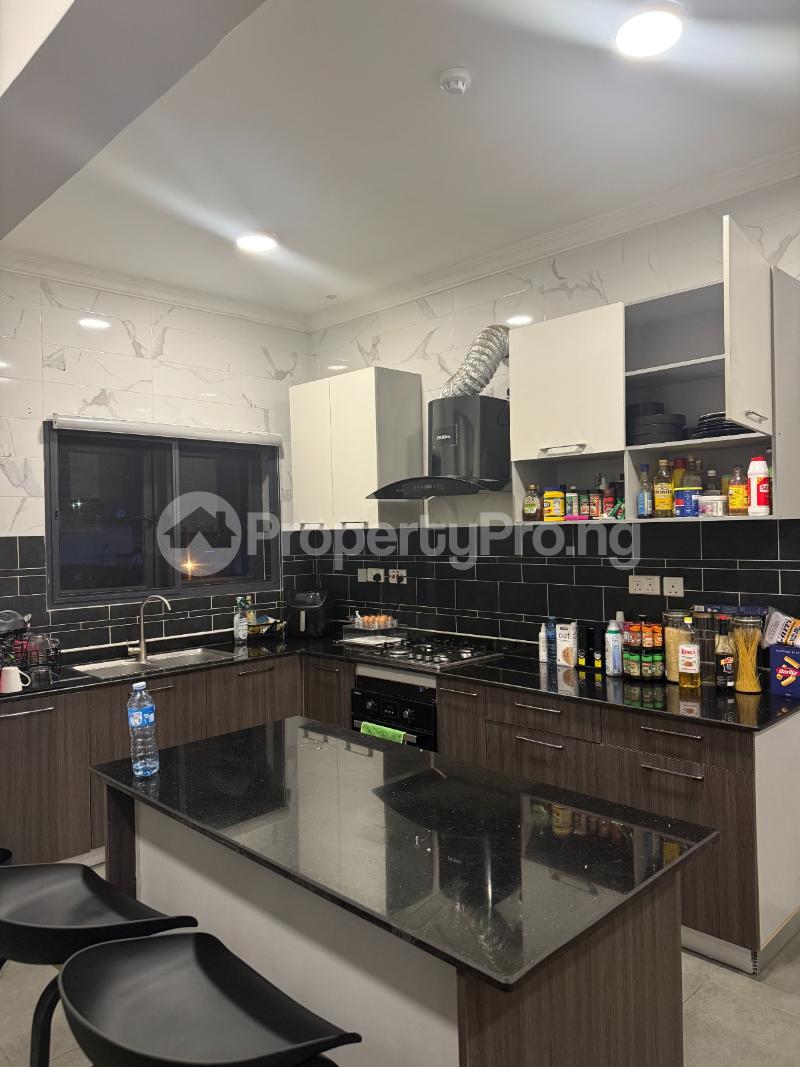 2 bedroom Flat / Apartment for shortlet Louis Solomon Close Victoria Island Lagos