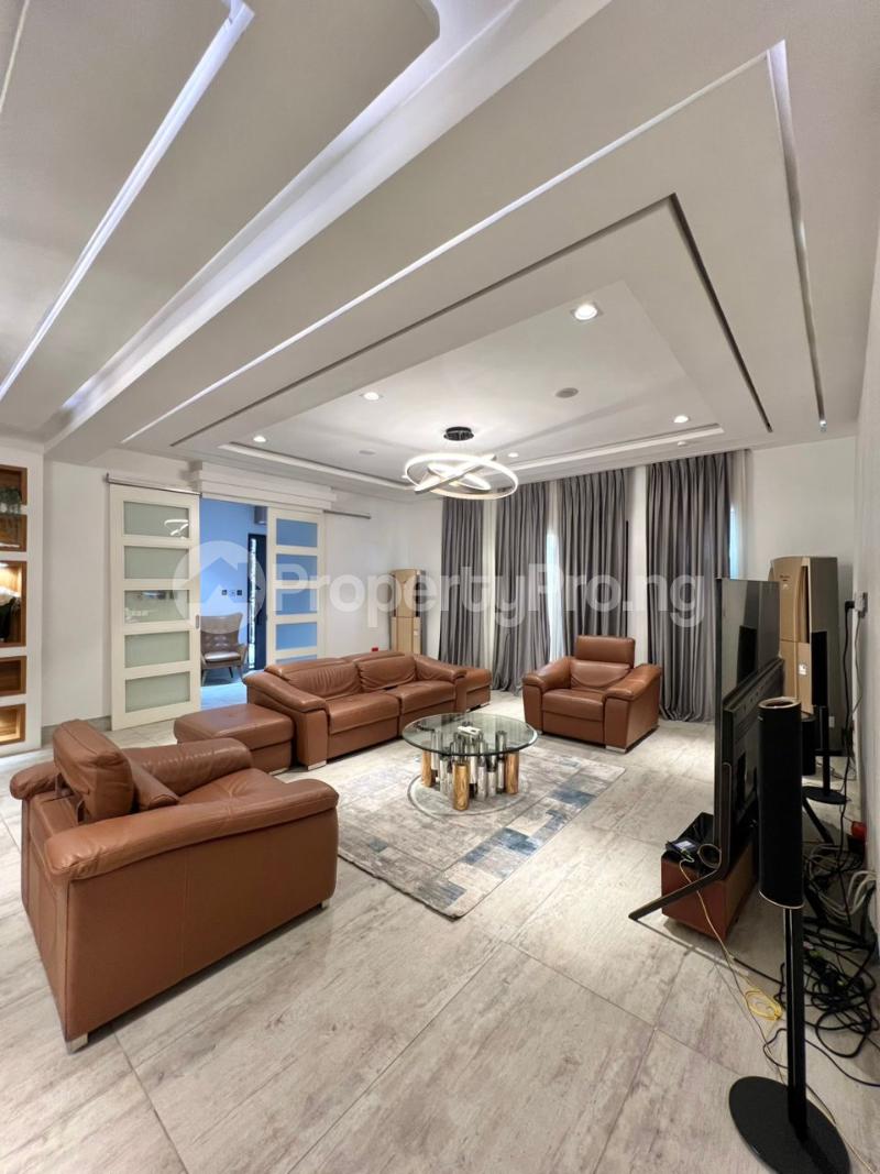 3 bedroom Flat / Apartment for rent Onitana Street, Off Glover Road, Old Ikoyi Ikoyi Lagos