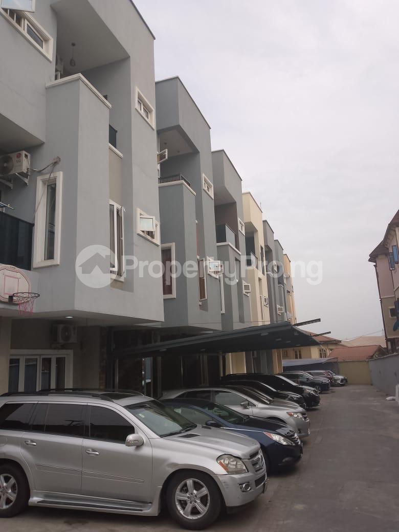 4 bedroom House for rent Orimolade Estate Adeniyi Jones Ikeja Lagos