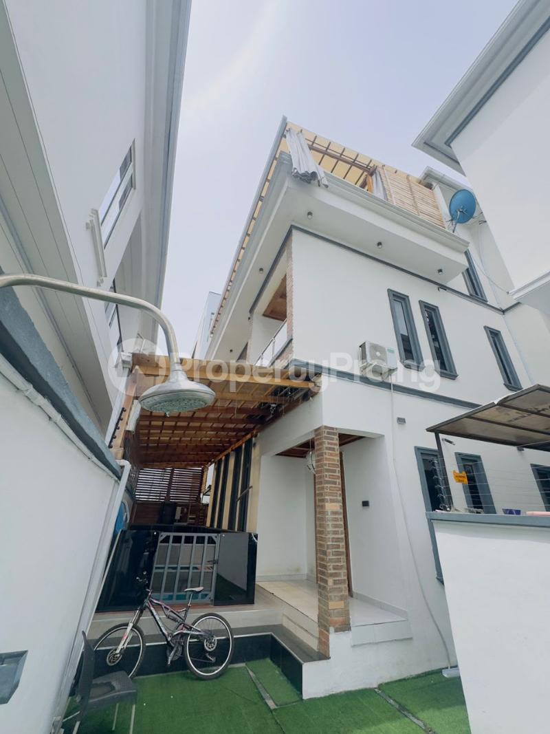 5 bedroom House for sale Agungi Lekki Lagos