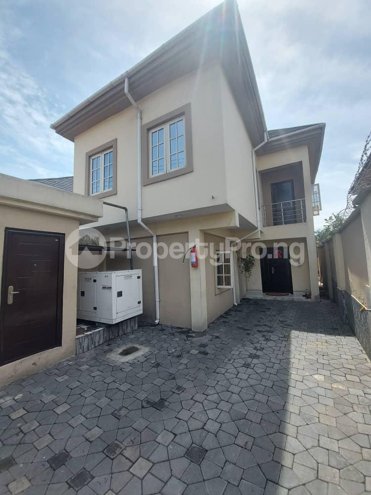 3 bedroom House for rent   Mende Maryland Lagos