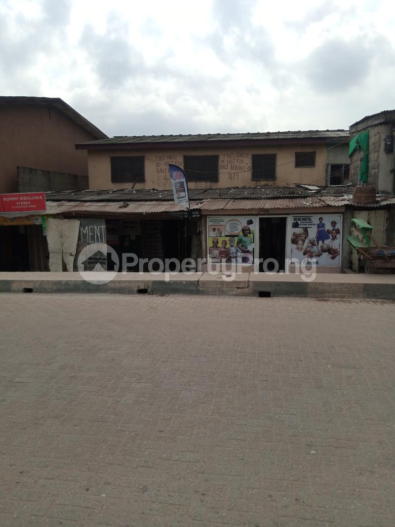 House for sale Iyana Oworo Bus Stop Oworonshoki Gbagada Lagos