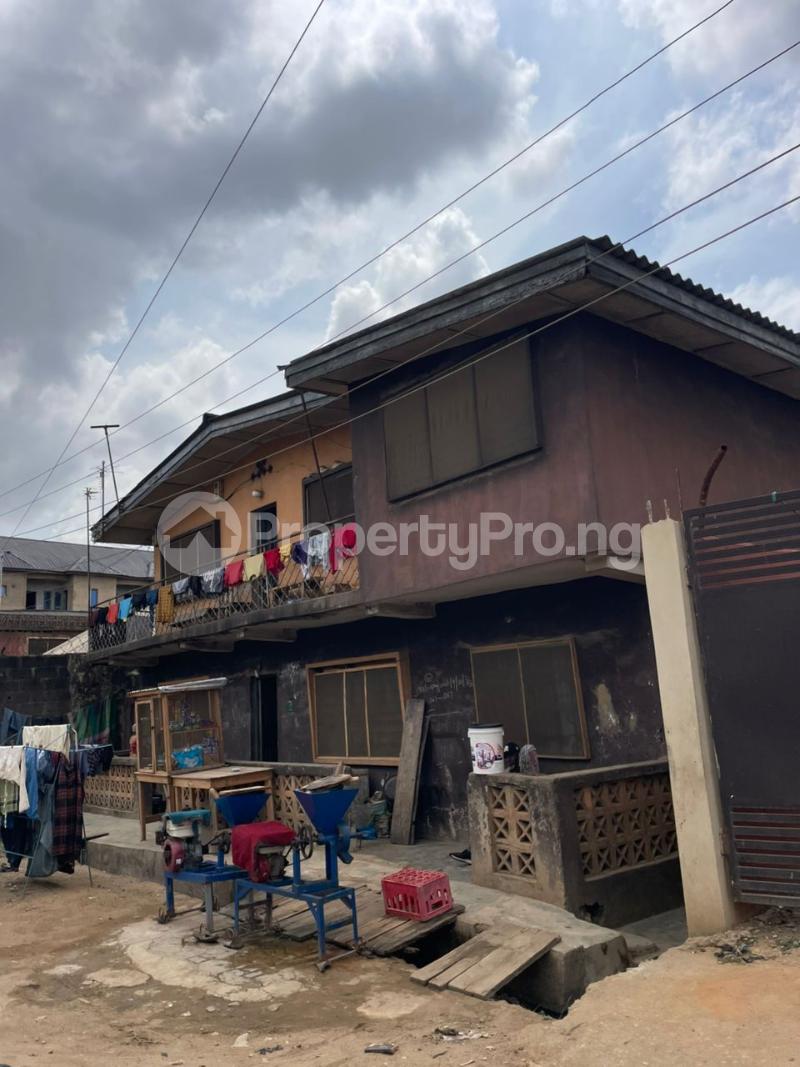 10 bedroom House for sale Pen cinema Agege Lagos