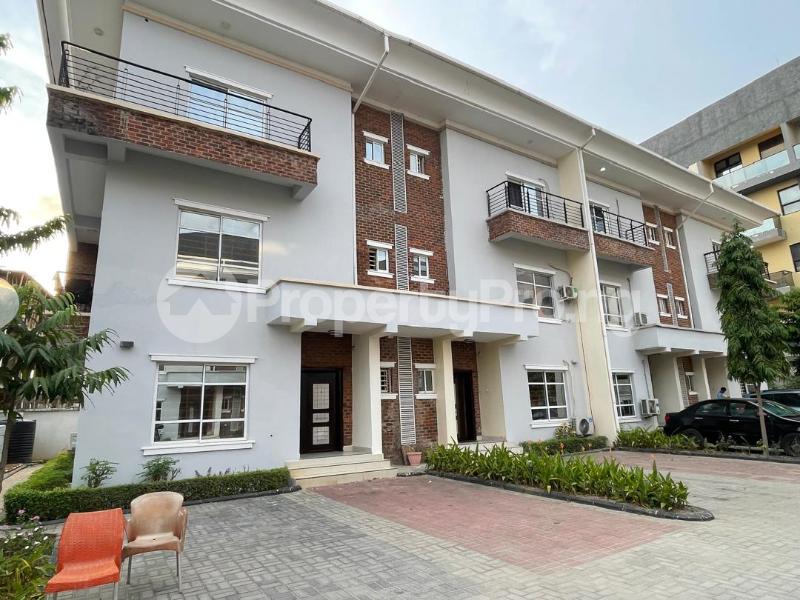 4 bedroom House for sale Off Prince Olanrewaju Elegushi Road, Ilasan Lekki Lagos