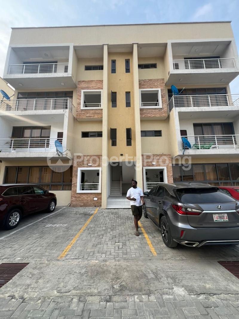 4 bedroom House for sale Northern Foreshore Estate, chevron Lekki Lagos