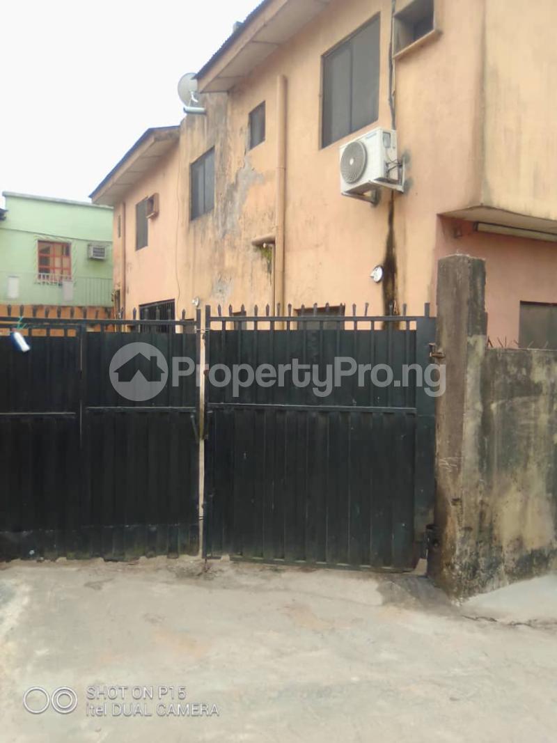 4 bedroom Flat / Apartment for sale ... Akowonjo Alimosho Lagos