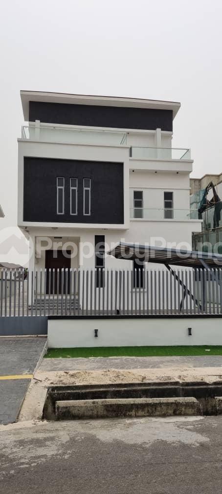 5 bedroom House for sale Pinnock Beach Estate Osapa london Lekki Lagos