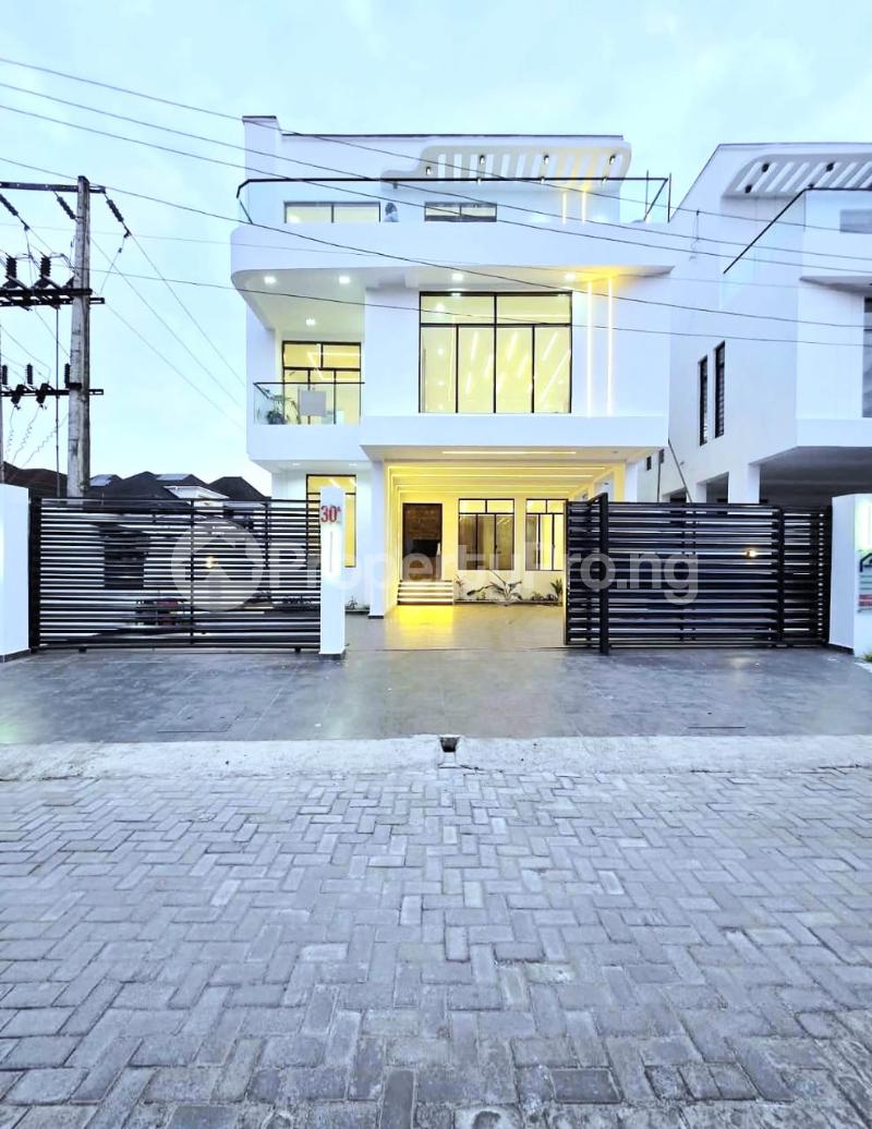 5 bedroom House for sale Chevron Lekki Lagos