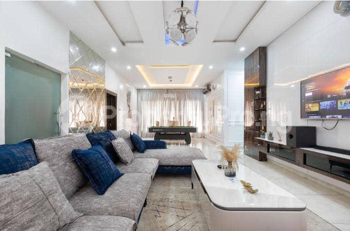 3 bedroom House for shortlet Lekki Phase 1 Lekki Lagos