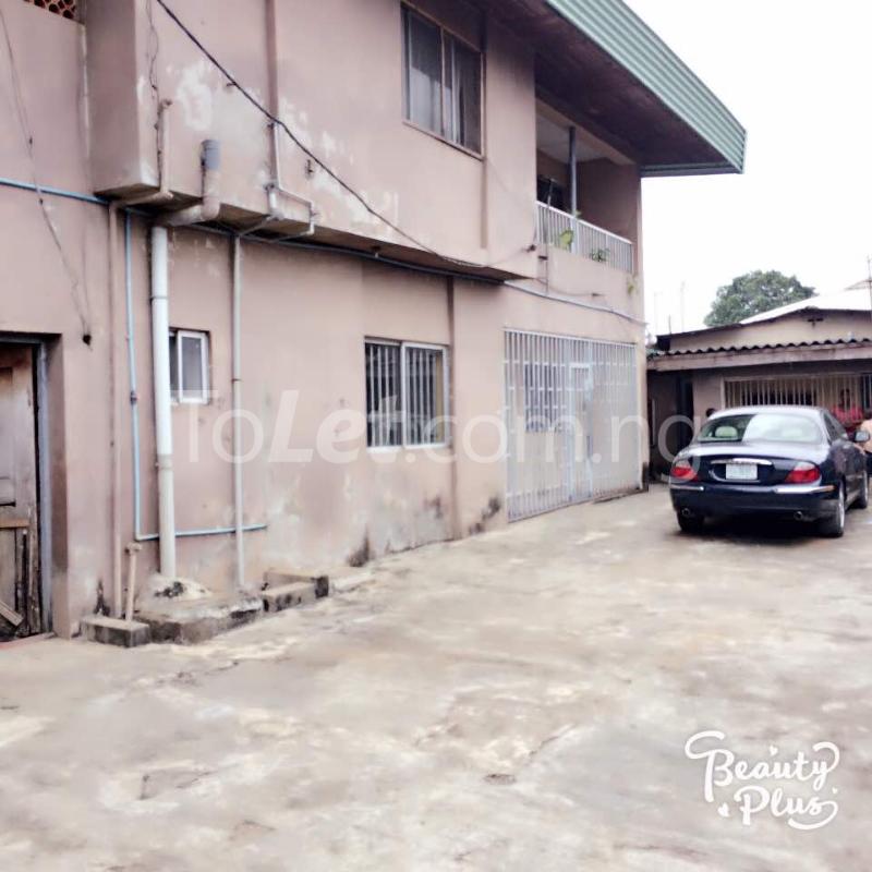 3 bedroom Flat / Apartment for rent 8 Fagbohun Street Egbeda Alimosho Lagos - 0