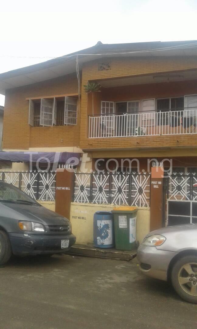 3 bedroom Flat / Apartment for rent 4 Moshalashi Street Ifako-gbagada Gbagada Lagos