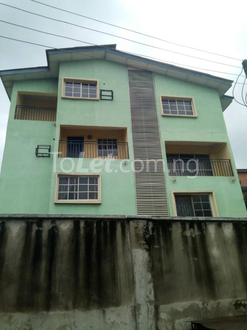 3 bedroom Flat / Apartment for rent   Opebi Ikeja Lagos