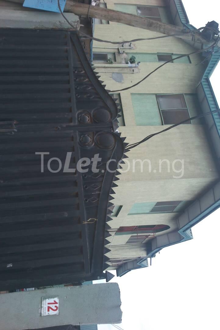 3 bedroom Flat / Apartment for rent Adeyemi Street Kosofe/Ikosi Lagos